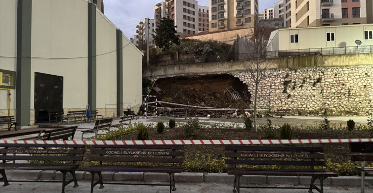 Kocaeli'de İstinat Duvarı Çöktü