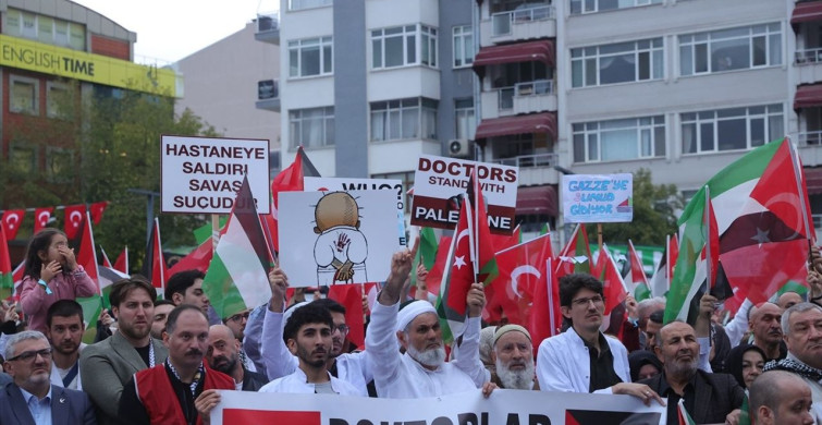 Kocaeli'de Küresel Sumud Filosu'na Destek Yürüyüşü