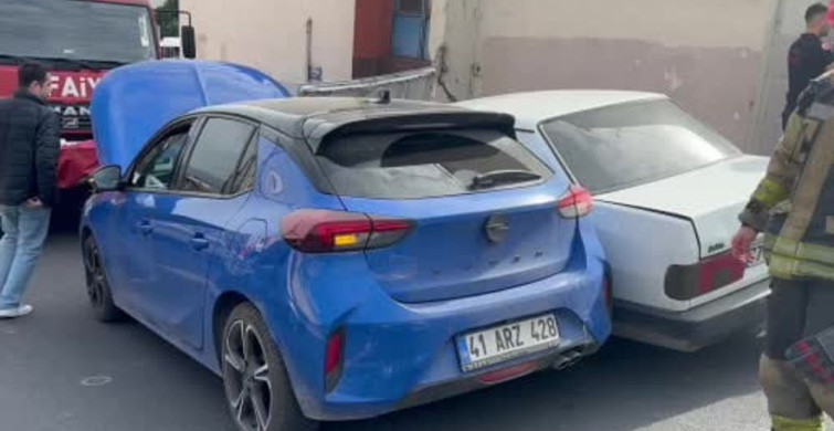 Kocaeli'de Otomobil Bariyerlere Çarptı