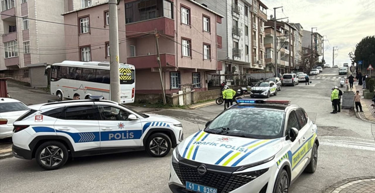 Kocaeli'de Servis Aracı Kazası: Sürücü Tutuklandı