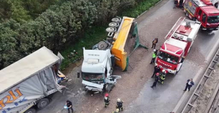 Kocaeli'de TEM Otoyolu'nda Zincirleme Kaza: 2 Kişi Hayatını Kaybetti