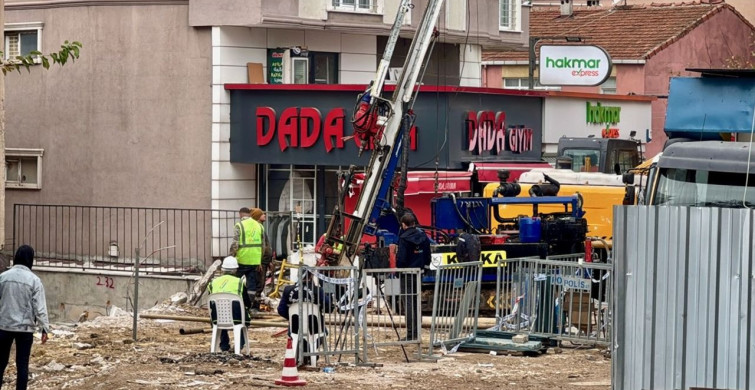 Kocaeli'deki 7 Katlı Apartman Çöktü: Enkaz Kaldırma Çalışmaları Devam Ediyor