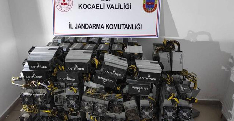 Kocaeli'nde Çalıştığı Yerden Bitcoin Cihazı Çaldı!