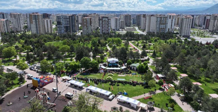 Kocasinan Belediyesi'nden Gençlik Şöleni