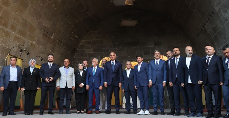 Kocasinan İlçe Halk Kütüphanesi'nin Açılışıyla Okuma Kültürü Gelişiyor