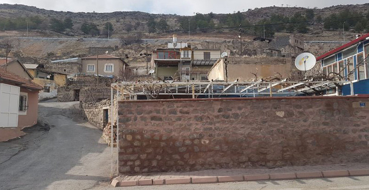Kocasinan'da Heyelan Alarmı: 8 Ev Tahliye Edildi