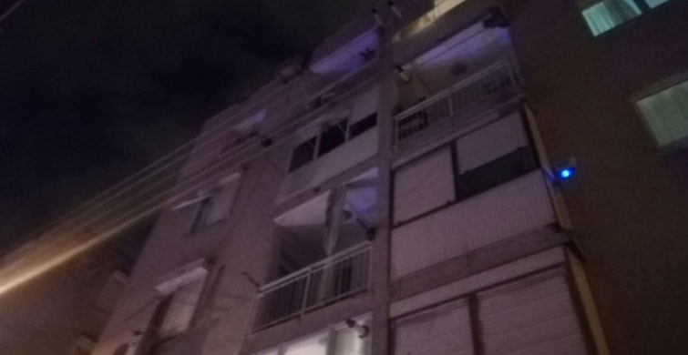 Kocasıyla Tartışıp 5. Kattan Atlayan Kadını Komşusu Tuttu