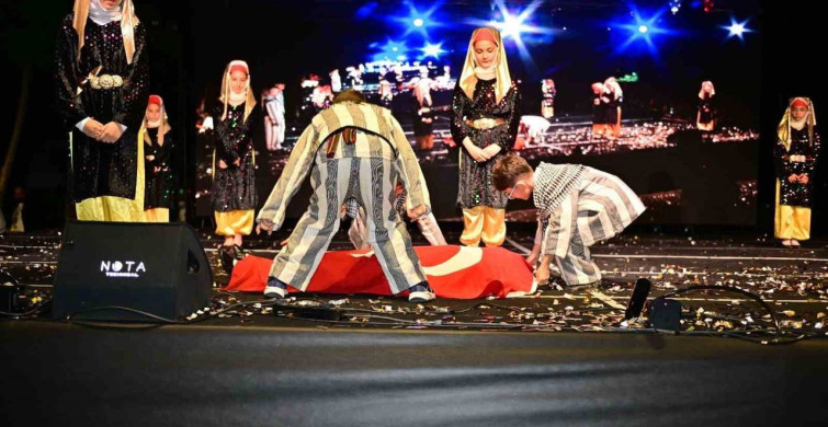Konyaaltı İlkokulu Yıl Sonu Halk Oyunları Şenliği