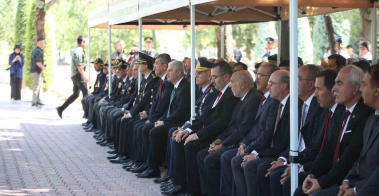 Konya’da 15 Temmuz etkinlikleri kapsamında şehitlik ziyareti yapıldı