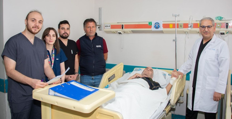 Konya'da 65 Yaşındaki Hastaya Başarılı Damar Operasyonu