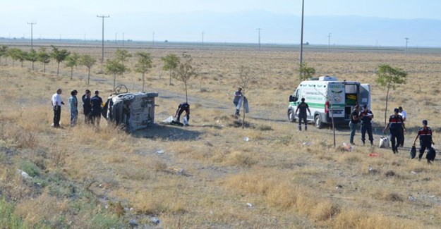 Konya'da Düğünden Dönerken Kaza Yaptılar: 2 Ölü, 3 Yaralı