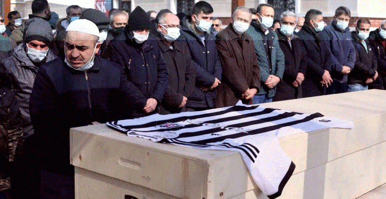 Konya’da Koronavirüs Nedeniyle Hayatını Kaybeden Hemşire Toprağa Verildi!