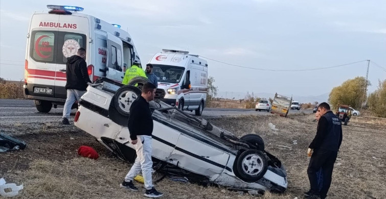 Konya'da Otomobil Şarampole Devrildi: 5 Yaralı