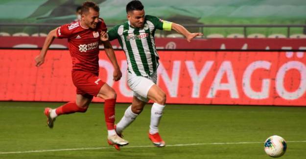 Konyaspor - Sivasspor Karşılaşmasında İlk 11 ler Belli Oldu