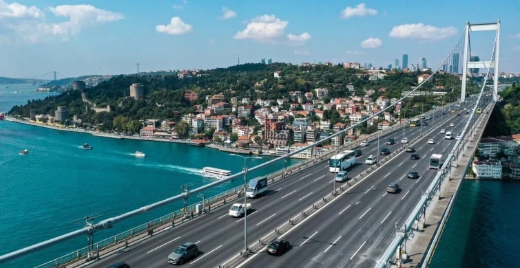 Köprü ve Otoyollara Yeni Yıl Zammı: Geçiş Ücretleri Yüzde 25,49 Artıyor