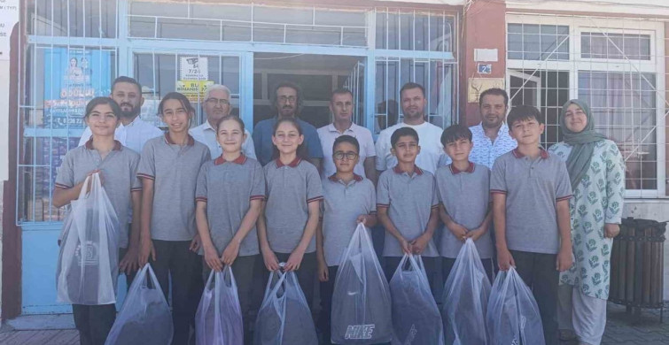 Köprübaşı Gazi Ortaokulu'ndan Öne Çıkan Bursluluk Başarısı