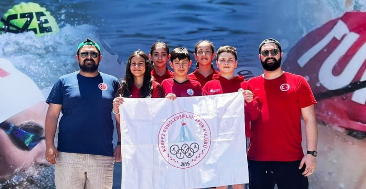 Körfezli Yüzücüler Milli Takıma Seçildi