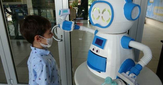 Koronavirüs için Robot Üretildi