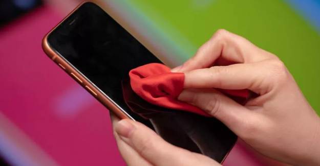 Koronavirüs Telefon Ekranında ve Paralarda 28 Gün Kalabiliyor