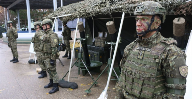 Kosova'da Güç Günü Kutlamaları