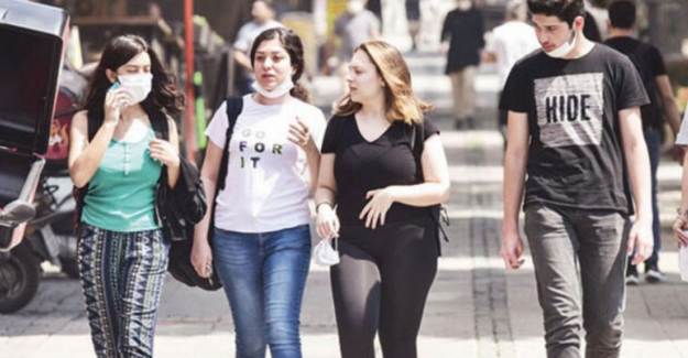 Kovid-19’a Yakalanan Gençlerin Oranı Her Geçen Gün Artıyor
