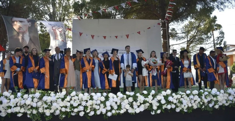 Köyceğiz Meslek Yüksekokulu'nda mezuniyet töreni yapıldı