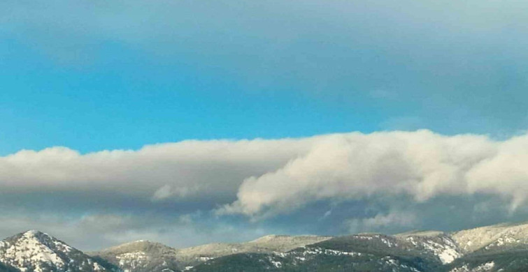 Köyceğiz'de Sandras Dağı'na Mart Ayında Kar Yağdı