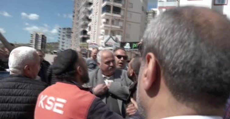 Kozan'daki Kavşak Düzenlemesine Tepkiler Artıyor