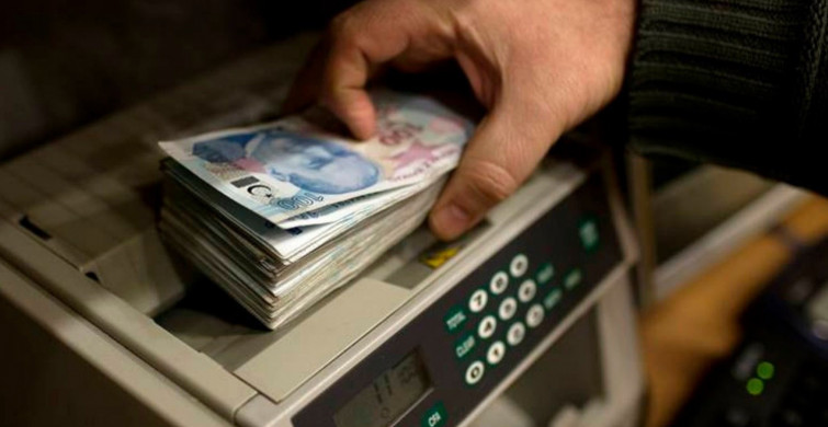 Kredi faiz oranlarında son durum ne? Uzman isim bankalar karar almış diyerek uyardı