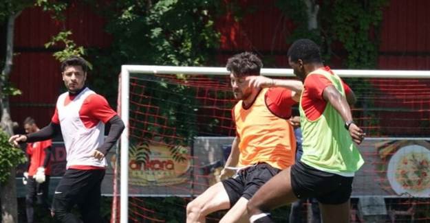 Kritik Göztepe Maçı Öncesi 4 eksik