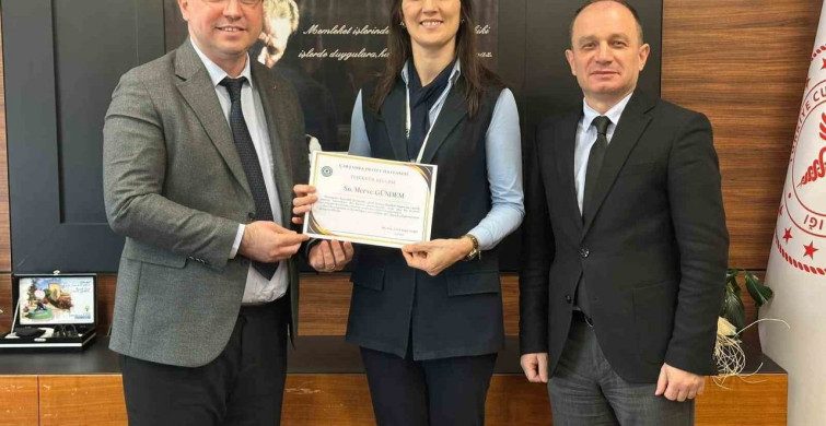 Küçük Çocuk Hayatını Sekreterin Müdahalesiyle Kurtardı