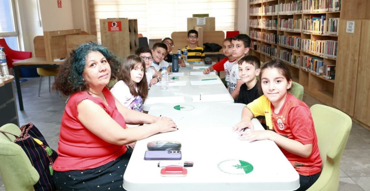 Küçük Yazarlar Atölyesi: Geleceğin Yazar Adayları Yetişiyor