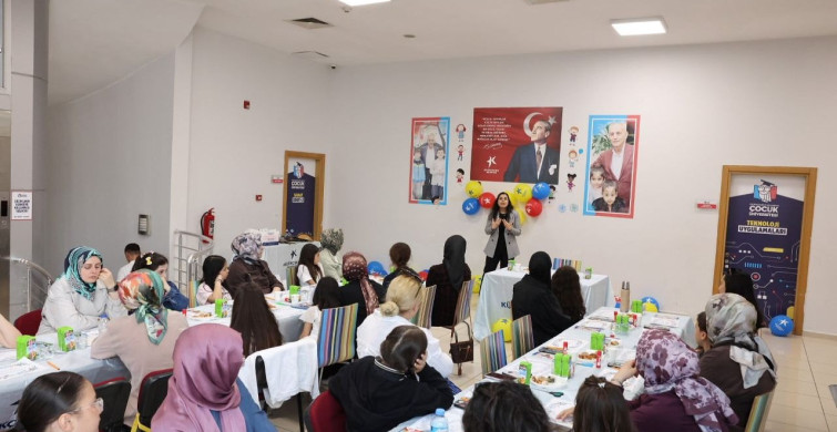 Küçükçekmece'de Anneler Günü Coşku ile Kutlandı