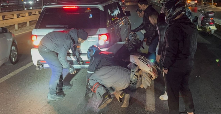 Küçükçekmece'de Motosiklet Kazası: Sürücü Yaralı