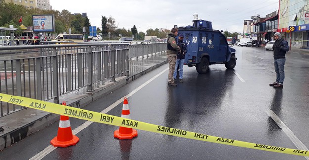 Küçükçekmece'de Şüpheli Paket Korkusu