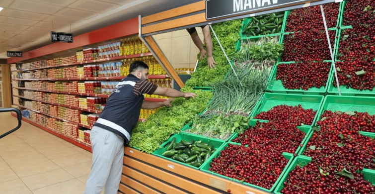Küçükçekmece’de toprağın bereketi dayanışmaya dönüşüyor