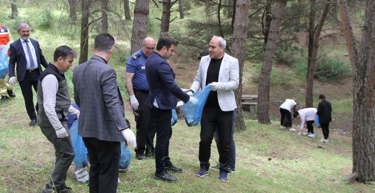 Kula'da 'Orman Benim' Etkinliği Düzenlendi