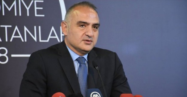Kültür ve Turizm Bakanı Ersoy, Kapalıçarşı'da Aşırı Yağışa İlişkin Açıklamalarda Bulundu