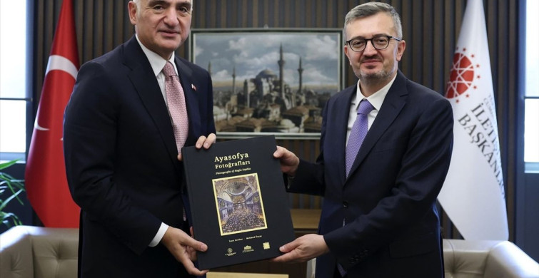 Kültür ve Turizm Bakanı Ersoy'dan İletişim Başkanı Duran'a Ziyaret