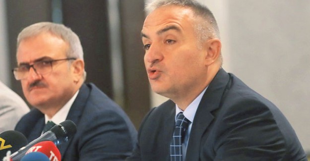 Kültür ve Turizm Bakanı Mehmet Ersoy 'Şimdi ve Burada' Programına Konuk Oluyor