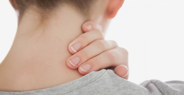 Kulunç Ağrısı Nedir? Belirtileri Nelerdir?