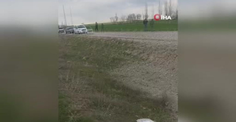 Kum Yüklü Kamyonun Devrilmesi: 1 Kişi Yaralandı