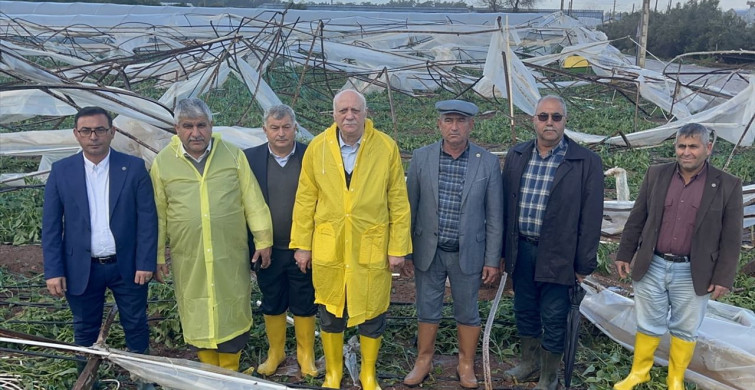 Kumluca'da Su Baskınlarından Etkilenen Çiftçiler Ziyaret Edildi