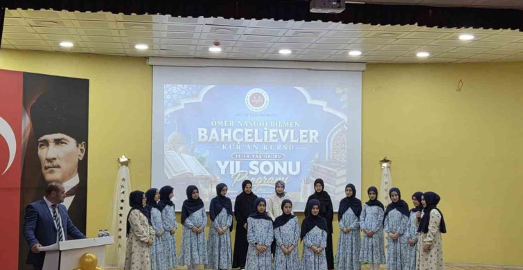 Kur'an Kursu'nda Yıl Sonu Coşkusu
