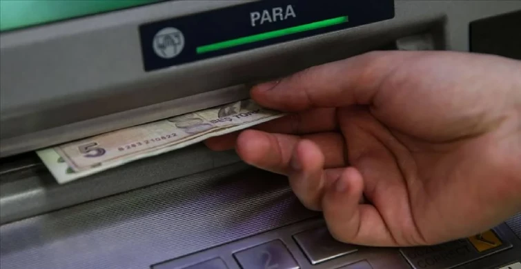 Kurban Bayramı Sonrası Bankalar Para Çekme Limitlerini Artırıyor