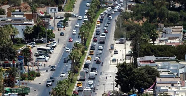 Kurban bayramı tatili biterken trafik çilesi geri geldi! Yollar araç kuyruklarıyla dolu!