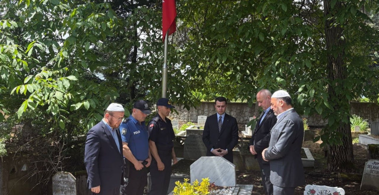 Kurban Bayramı'nda Şehitler Anıldı