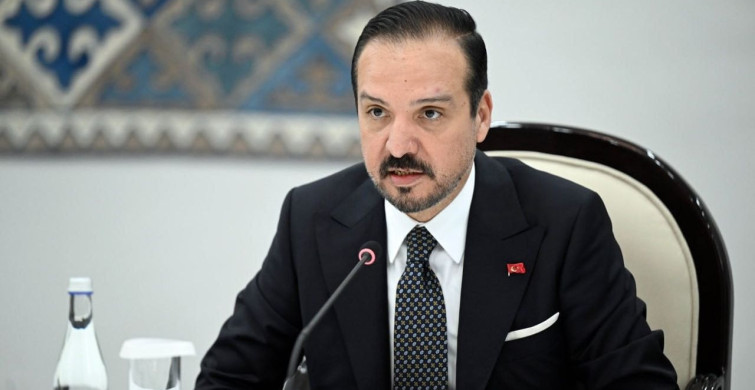 Kürşad Zorlu, Kırgızistan Cumhurbaşkanı Caparov ile görüştü