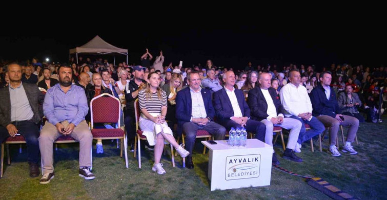 Kurtalan Ekspres Ayvalık Gastrofest'te Unutulmaz Bir Gece Yaşattı