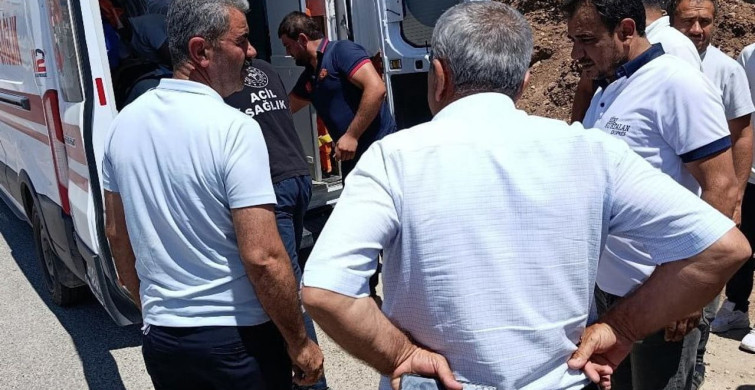 Kurtalan'da otomobil ile motosiklet çarpıştı: 1 yaralı